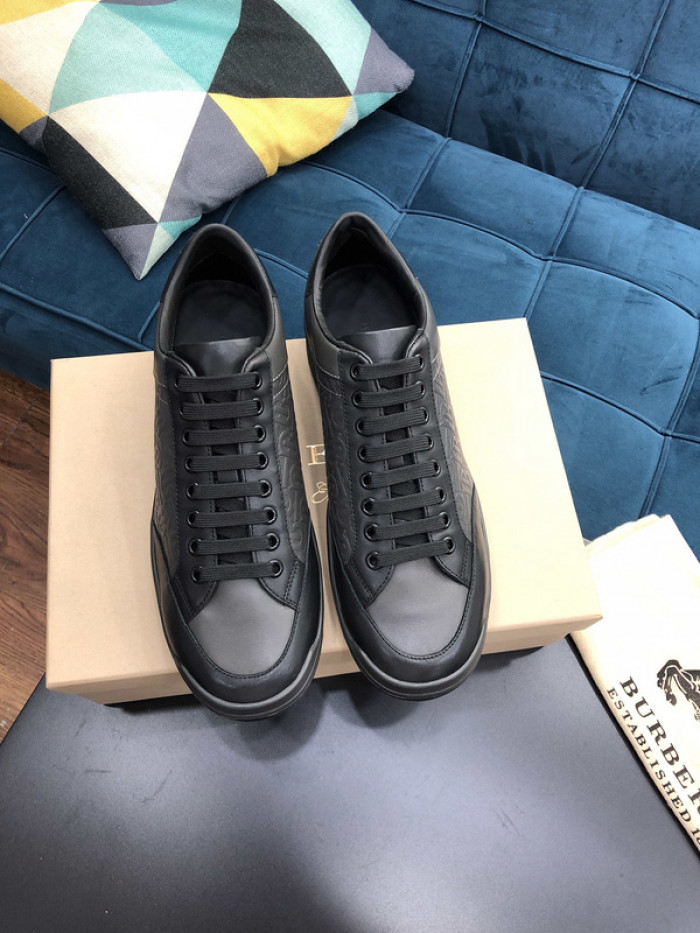 BUBERY SNEAKER