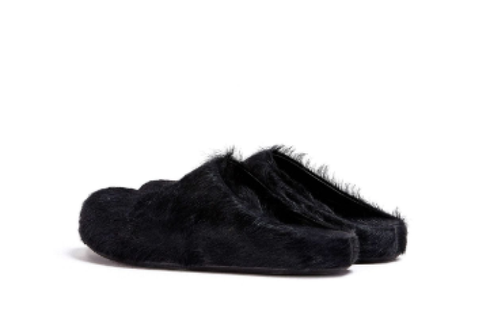MARNI FUCHSIA LONG HAIR-FUSSBET SABOT SLIPPERS 2412202
