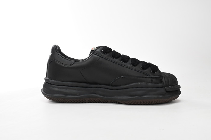 MIHARA YASUHIRO ALL BLACK GOLDE MY5