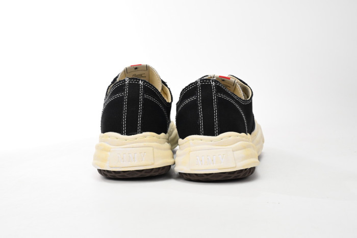 MIHARA YASUHIRO BLACK AND WHITE MY3